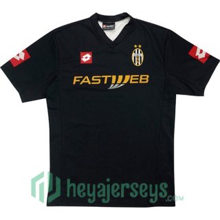 Juventus Retro Away Black 2001-2002